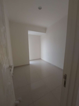 Rumah Baru 2 Lt di Suvarna Sutera Catriona Tangerang Y00186