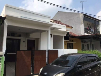 Jual rumah strategis.siap huni.