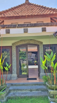 Rumah Di Sanur Dekat Pantai (HRJSNR75)
