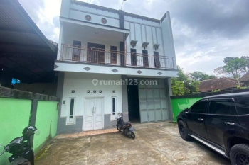 Rumah Dan Gudang Dekat Jl. Magekang