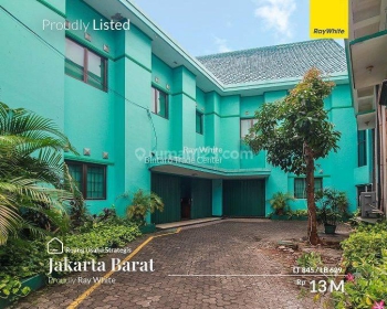 Dijual Gedung Siap Pakai, Area Parkir Luas Dan Lokasi Strategis