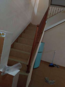 Rumah 2 Lt Komplek Beji Permai, Depok