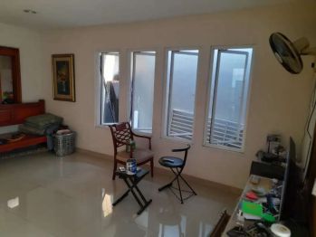 Dijual Rumah Komplek Pondok Pucung Indah