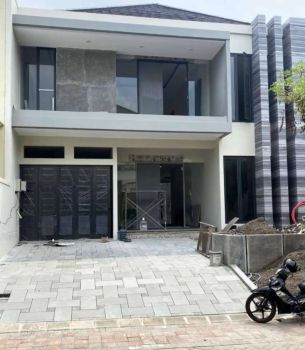 DIJUAL RUMAH MINIMALIS 2LT DI RAFLES GARDEN CITRALAND UTAMA