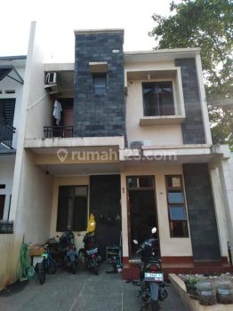 Rumah cantik minimalis termurah di pertukangan di Perum puri pakita 2
