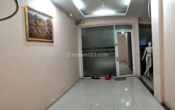 Rumah Nyaman Dan Asri Terawat di Batununggal Bandung