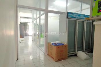 Ruko di Galaxy Bumi Permai Surabaya Murah Untuk Usaha Ric.a197