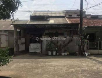 Rumah Tua hitung tanah lokas strategis di Taman Duta Mas(JL112)