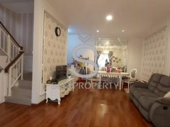 DISEWAKAN RUMAH DI BUAHBATU SQUARE BANDUNG BLOK APPLE