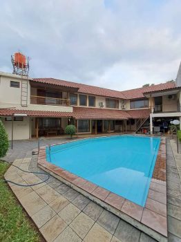 Disewakan rumah pondok indah