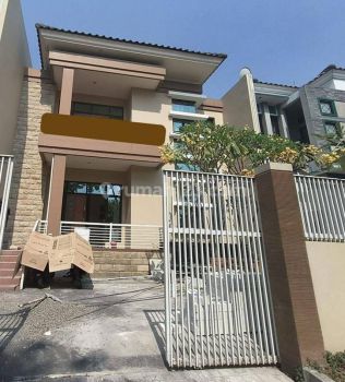 Rumah Murah 2 Lantai Minimalis Modern Semi Furnish Baru Renovasi Siap Huni Di