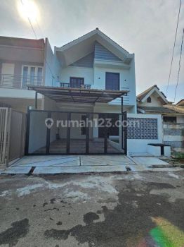 Rumah Baru Minimalis Classic Modern Di Kencana Loka Bsd