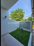 thumbnail-rumah-baru-minimalis-classic-modern-di-kencana-loka-bsd-9