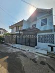 thumbnail-rumah-baru-minimalis-classic-modern-di-kencana-loka-bsd-4