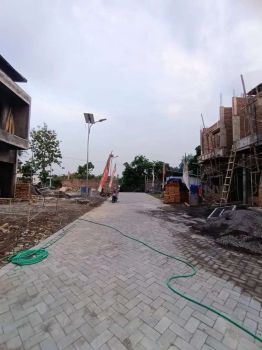 RUMAH CLUSTER 2LT SEMARANG TIMUR PEDURUNGAN