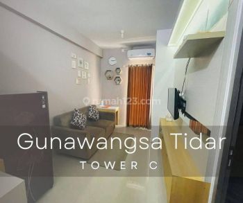 Disewakan Tower C Apartemen Gunawangsa Tidar Full Furnish