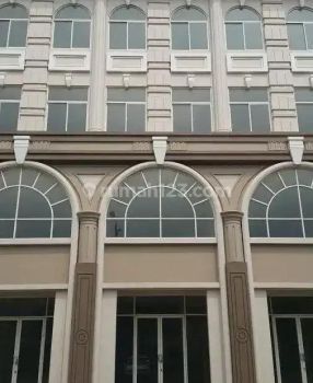 Dijual Ruko Colloseum Strategiss Hadap Boulevard Green Lake City