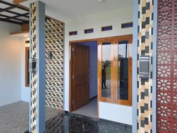 Rumah Baru dekat RS Dr OEN Solo Baru