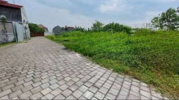 Tanah Sleman 327m2 Jakal Kaliurang Km 8 Jl. Damai Dekat Ke UGM Jogja