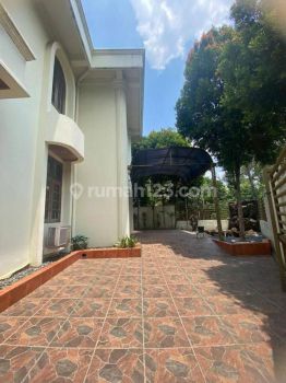 TERMURAH DEKAT NJOP RUMAH HOOK PONDOK INDAH