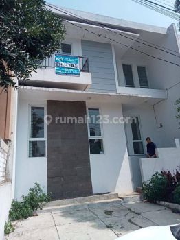 Sell Rumah: Rumah baru 2 lantai