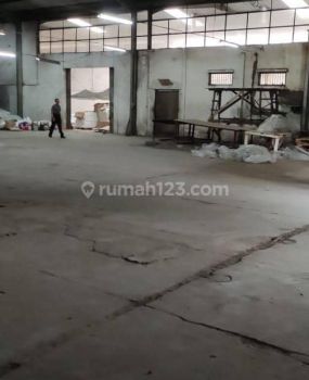 Gudang Ex Pabrik Murah Hitung Tanah Leuwi Gajah, Cimahi, Bandung