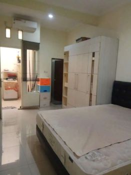 Disewakan Rumah Full Furnished Lokasi Sangat Strategis
