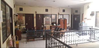 DIJUAL RUMAH KOST AKTIF DI SIWALANKERTO PERMAI DEKAT UK PETRA