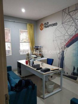 Dijual Rumah Layar Permai Ukuran 12x15 Semi Furnish