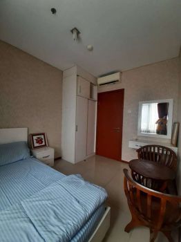Sewa Apartement Thamrin Residence Mid Floor 3BR Full Furnished View GI
