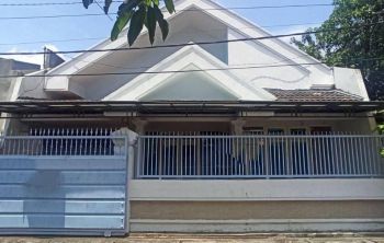 Rumah 1.5 Lantai Di Lebak Timur