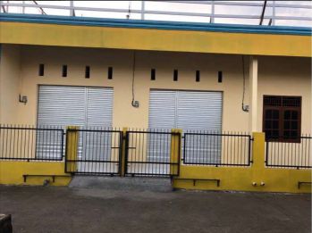 DI KONTRAKAN RUMAH DAN KIOS JALAN SERIMPI 2 NO 293 DEPOK 2 TENGAH