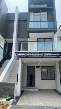 Murah Rumah Golf Island 5x15 Unfurnished