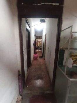 DIJUAL MURAH TANAH ADA BANGUNAN LAMA LOKASI SANGAT STRATEGIS