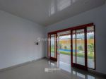 thumbnail-balinese-harmony-minimalist-villa-for-rent-at-central-canggu-8