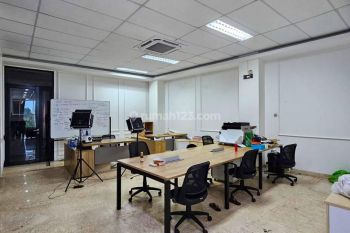 Gedung siap pakai lokasi strategis di Pancoran