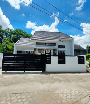 Rumah Cantik Modern Siap Huni di Mlati Dekat Sleman City Hall