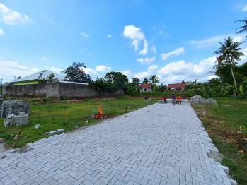 Tepi Jl. Raya Plumbon Jogja, Pas Hunian Tinggal, SHM