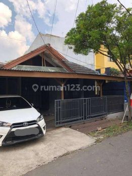 Rumah murah hitung tanah di Cikutra Baru dekat taman pahlawan