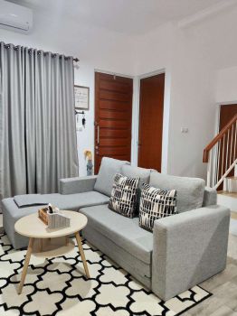 Rumah 2lantai Townhouse Cibubur 899 juta