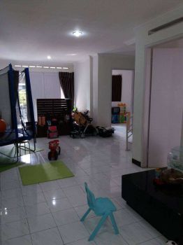 disewakan cepat rumah modern furnish siap huni di setraduta