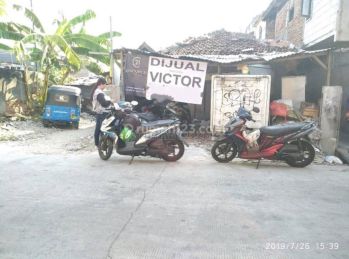 Turun Harga Tanah Hampir Kotak Di Utan Kayu Jakarta Timur
