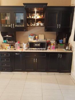 Rumah di Taman surya 5
Jakarta barat Bagus