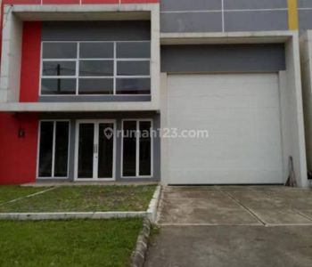 Jual Cepat Gudang 300 Meter Persegi di Bizpoint Cikupa Tangerang