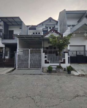 JUAL RUMAH BABATAN PANTAI LAHAN BELAKANG ADA TAMAN