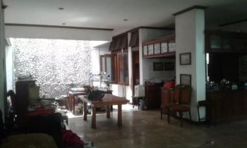 #DIJUAL RUMAH HITUNG  TANAH BAWAH NJOP DI BINTARO JAKARTA SELATAN#