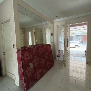 Di jual rumah di alam sutera. tangerang