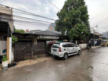 Frans Cen -rumah di duri kepa dkt tanjung duren/taman ratu/green ville