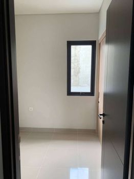 Disewakan/Kontrak Rumah Baru Summarecon Bandung Cluster Flora Kitchen