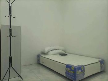 Rent Rumah Kosan: KOS GRIYA PATIMAH